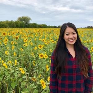 Meet your Posher, Linh